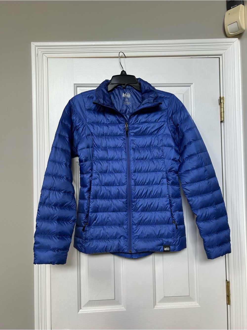 REI Women's Royal Blue Quilted Packable Jacket